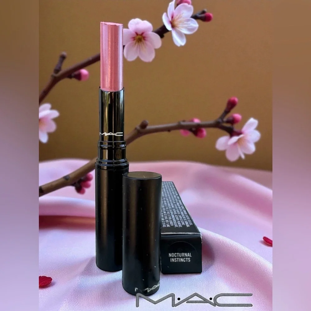MAC NOCTURNAL INSTINCTS Mattene Lipstick. Limited Edition. NEW IN BOX.